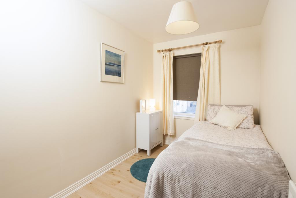 The Holyrood Snug