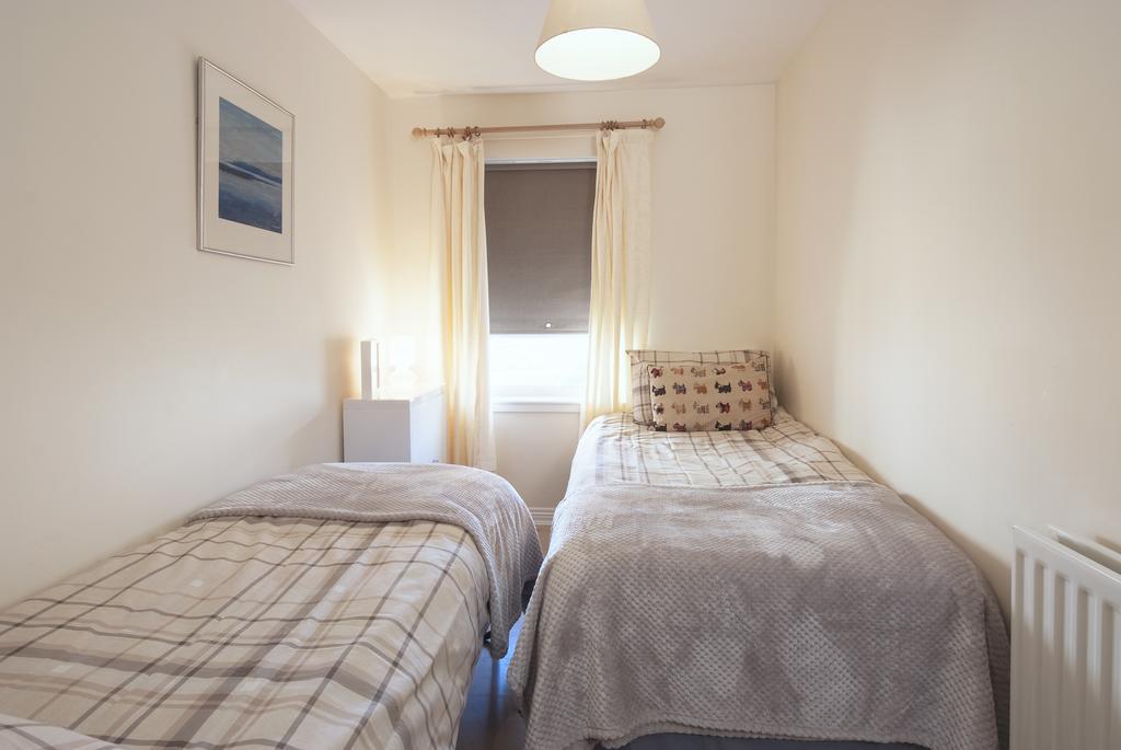 The Holyrood Snug Apartment Edinburgh