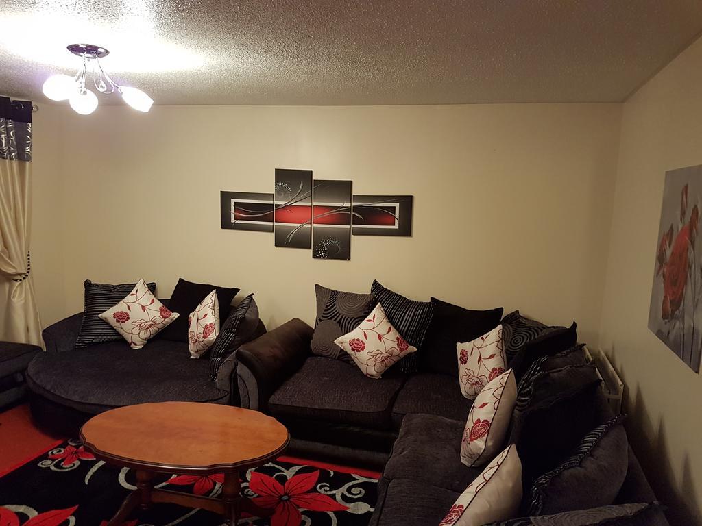 Apartment Deluxe *