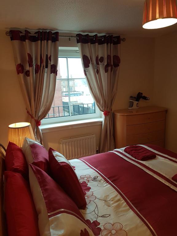 Deluxe * Edinburgh