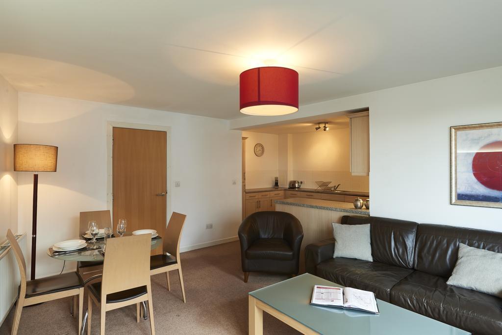 Fountain Court - Eq2 Aparthotel 4*