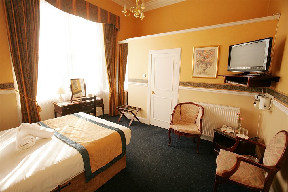 West End 4* Edinburgh