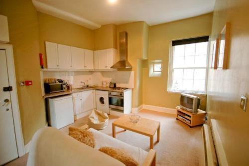 Hotel Capital Backpackers 2*