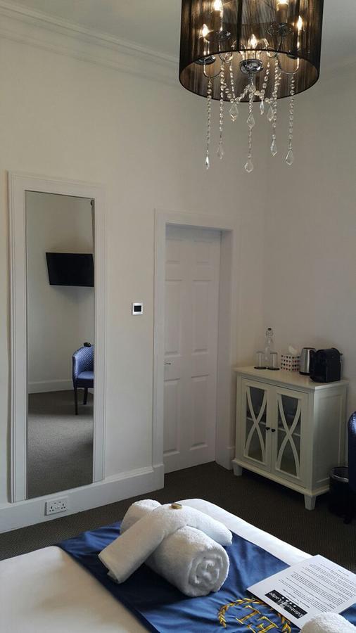 West End Guest house 4*