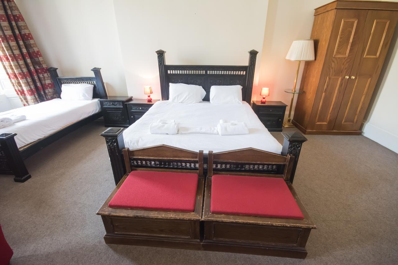 York House Bed & Breakfast 2*