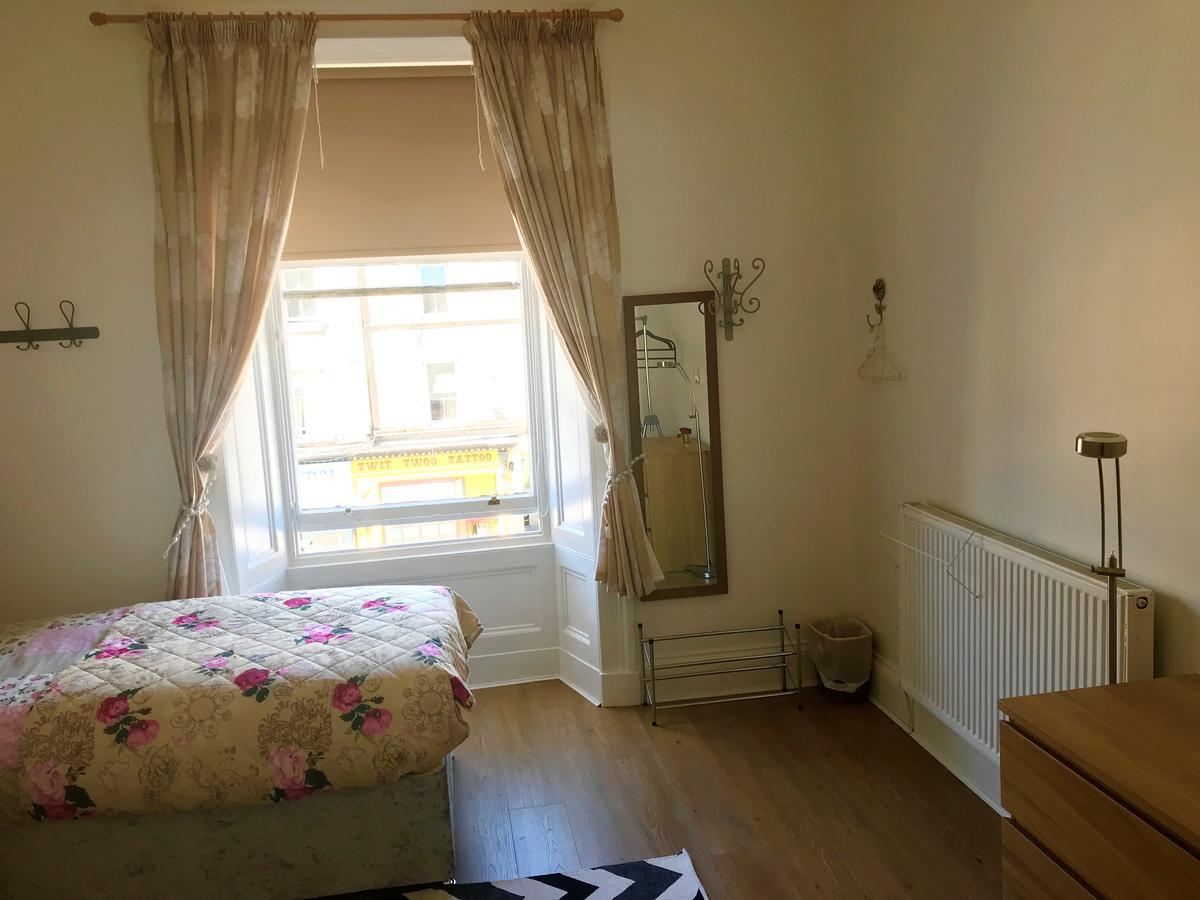 233 Leith *