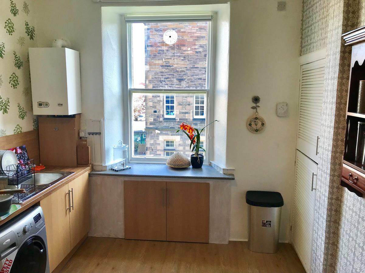 233 Leith Apartment *