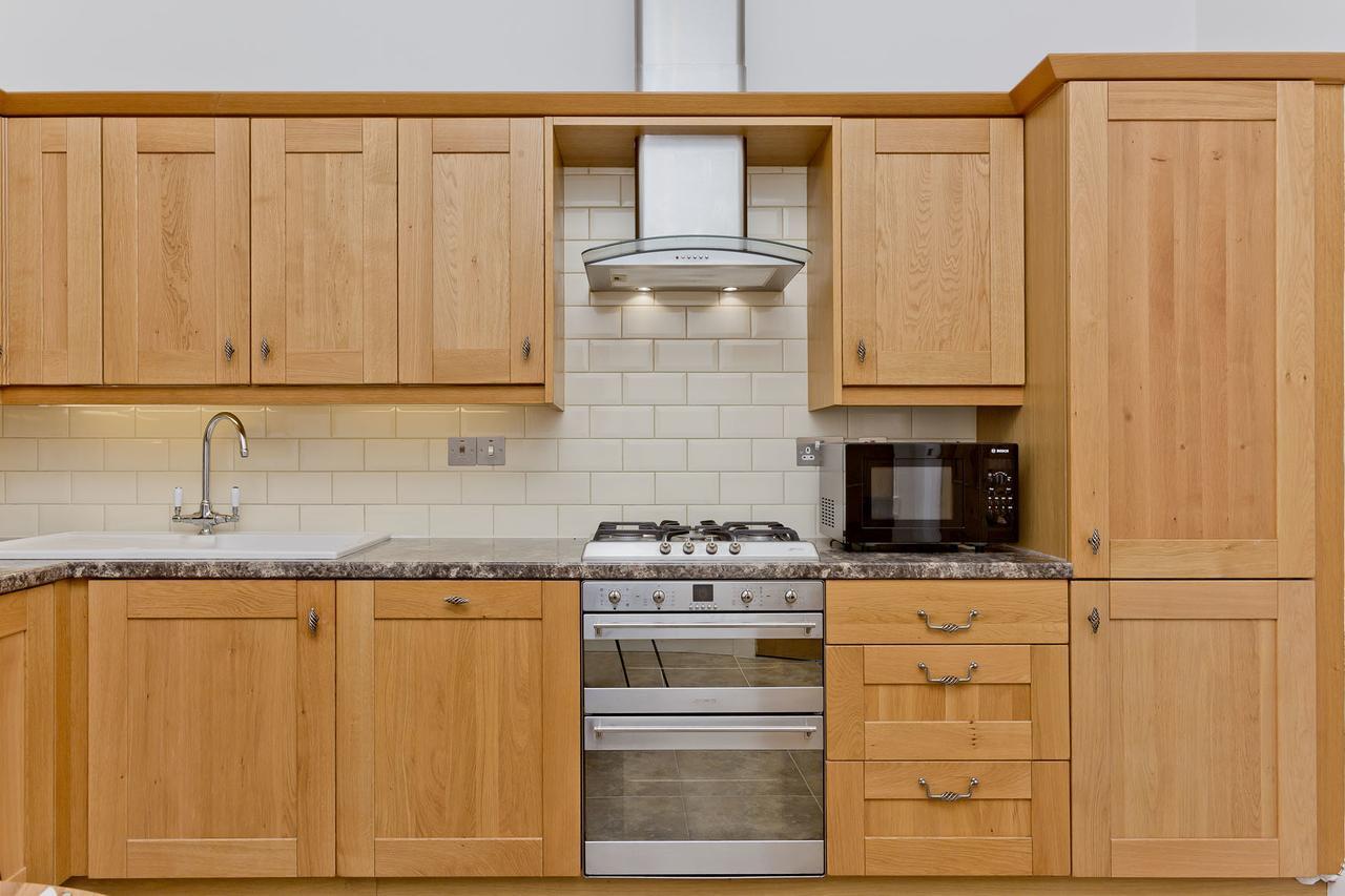 Belhaven Terrace Apartment *