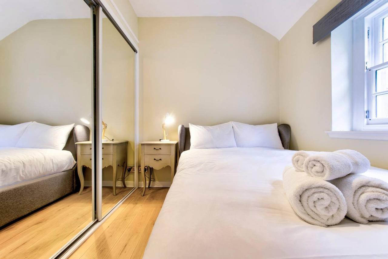 Altido Mews House In The City Holiday home Edinburgh