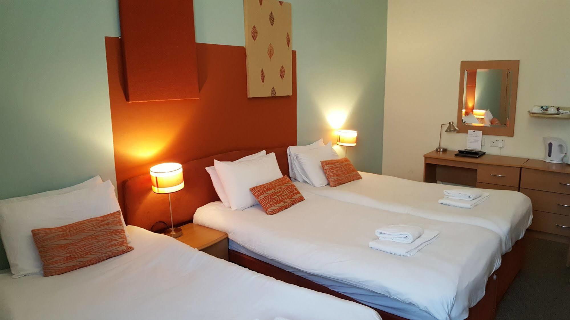 Guest house Mw Townhouse 4*