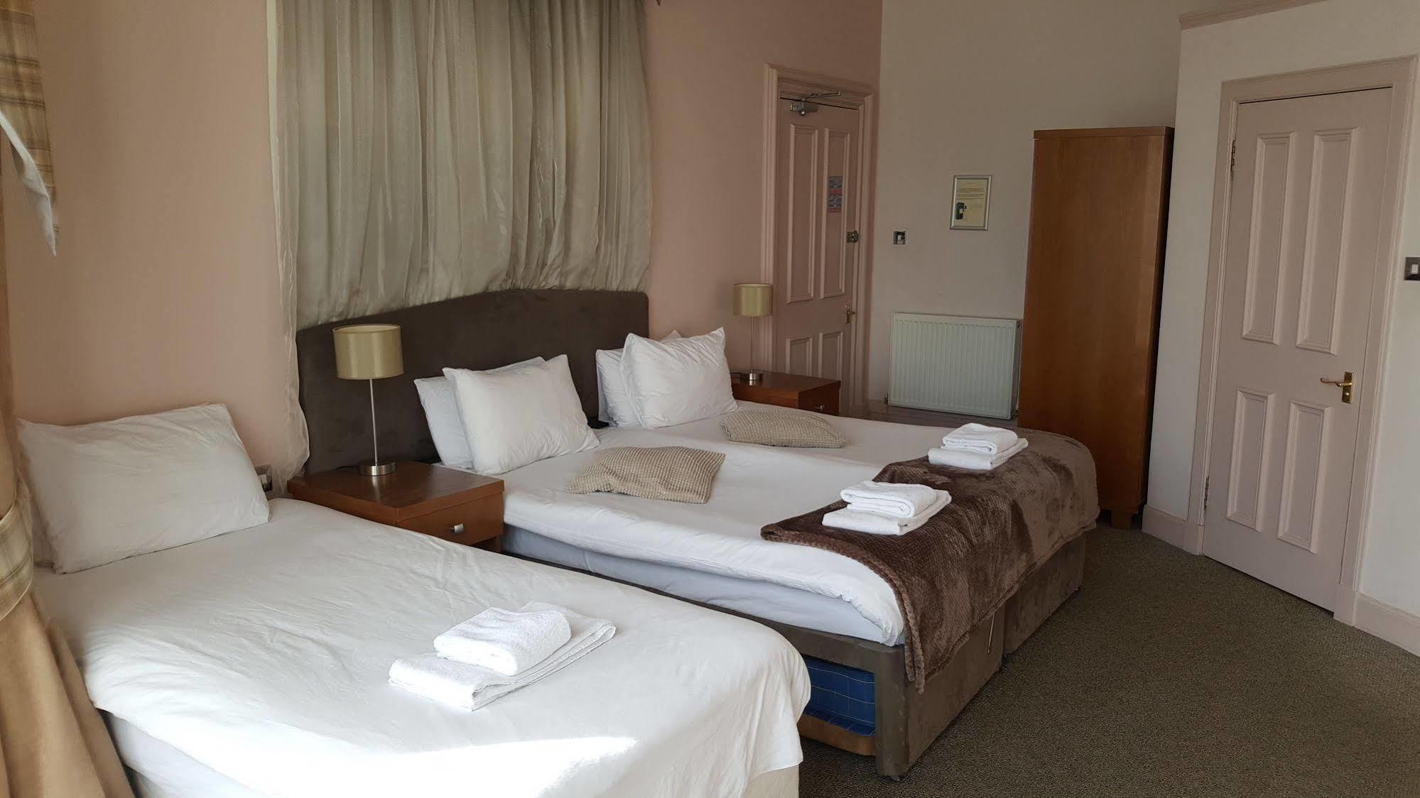 Guest house Mw Townhouse 4*