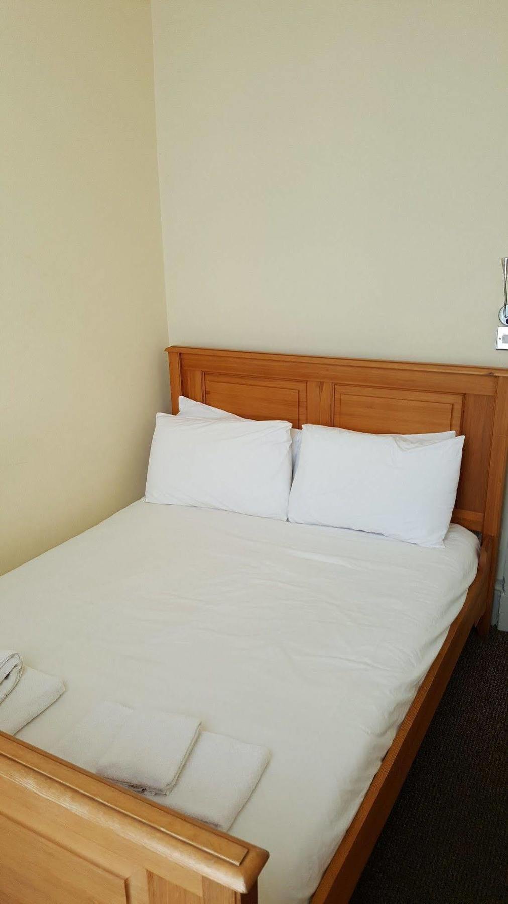 Guest house Mw Townhouse 4*