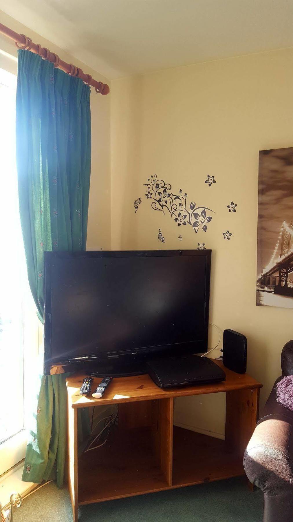 Apartment Center Coady Sleeps 5 Free Car Park Space