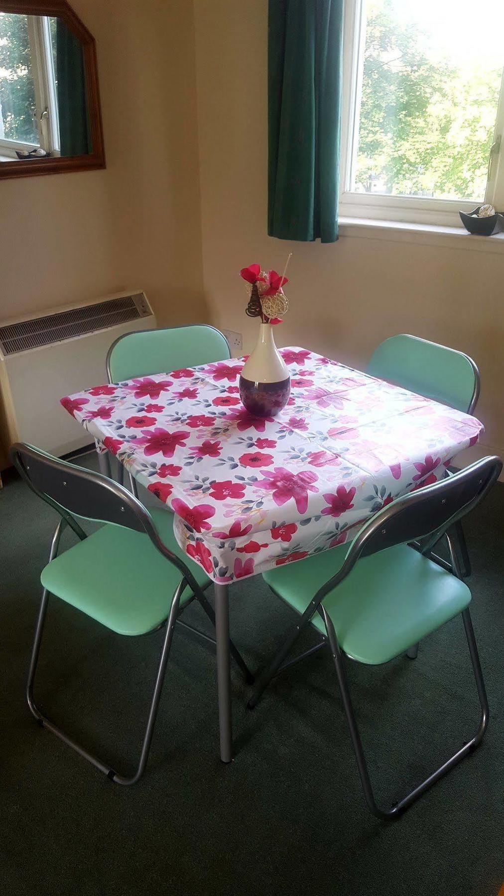 Center Coady Sleeps 5 Free Car Park Space Apartment