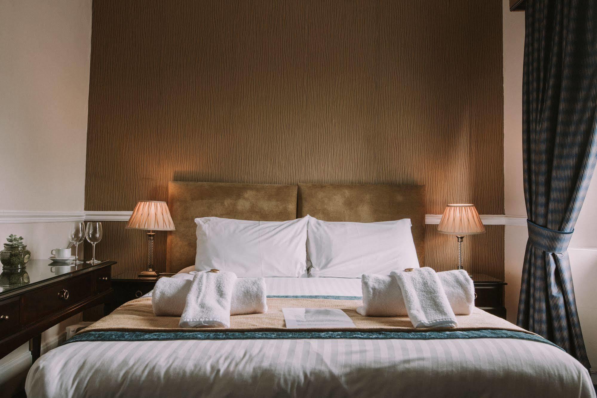 West End 4* Edinburgh