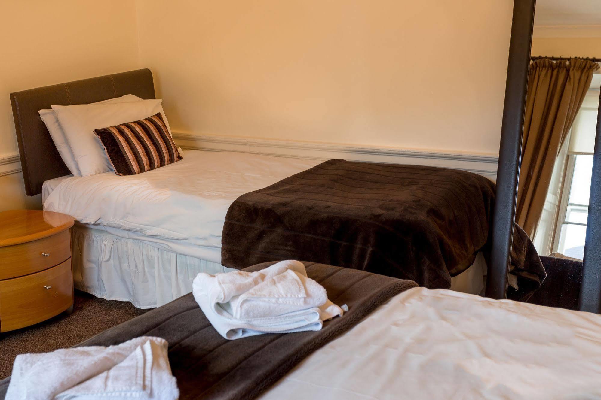 Castle Street 3* Edinburgh