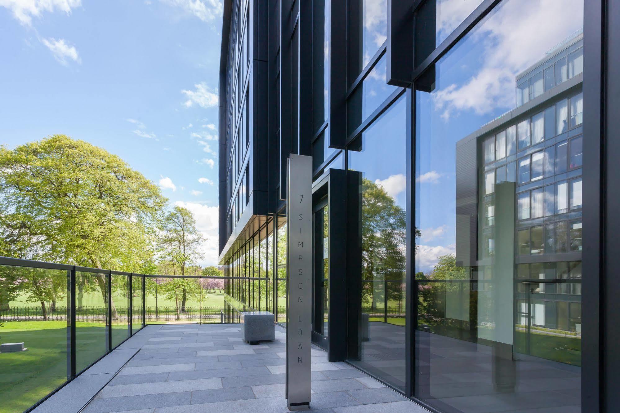 Cloud 9 - Quartermile Hotel 4*
