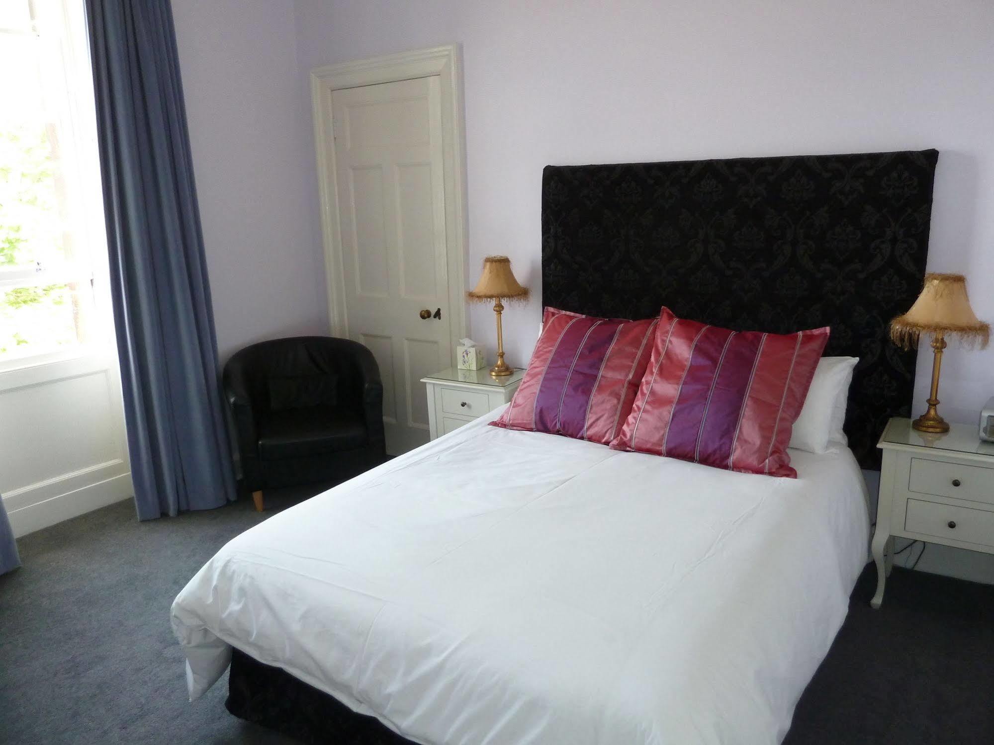 Ravensdown Guest house Edinburgh