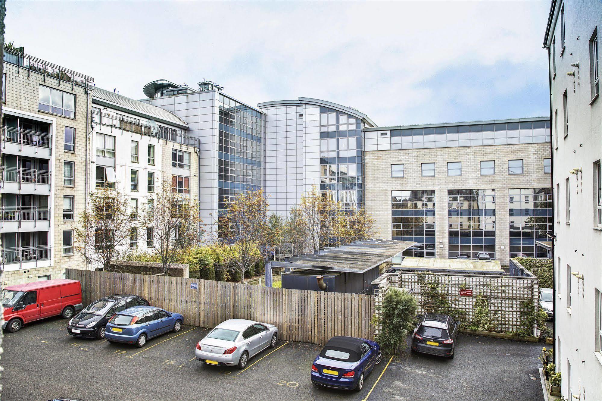 Fountain Court - Grove 4* EDI