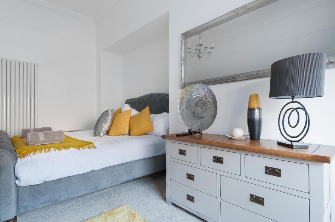 Great King Street Apartment