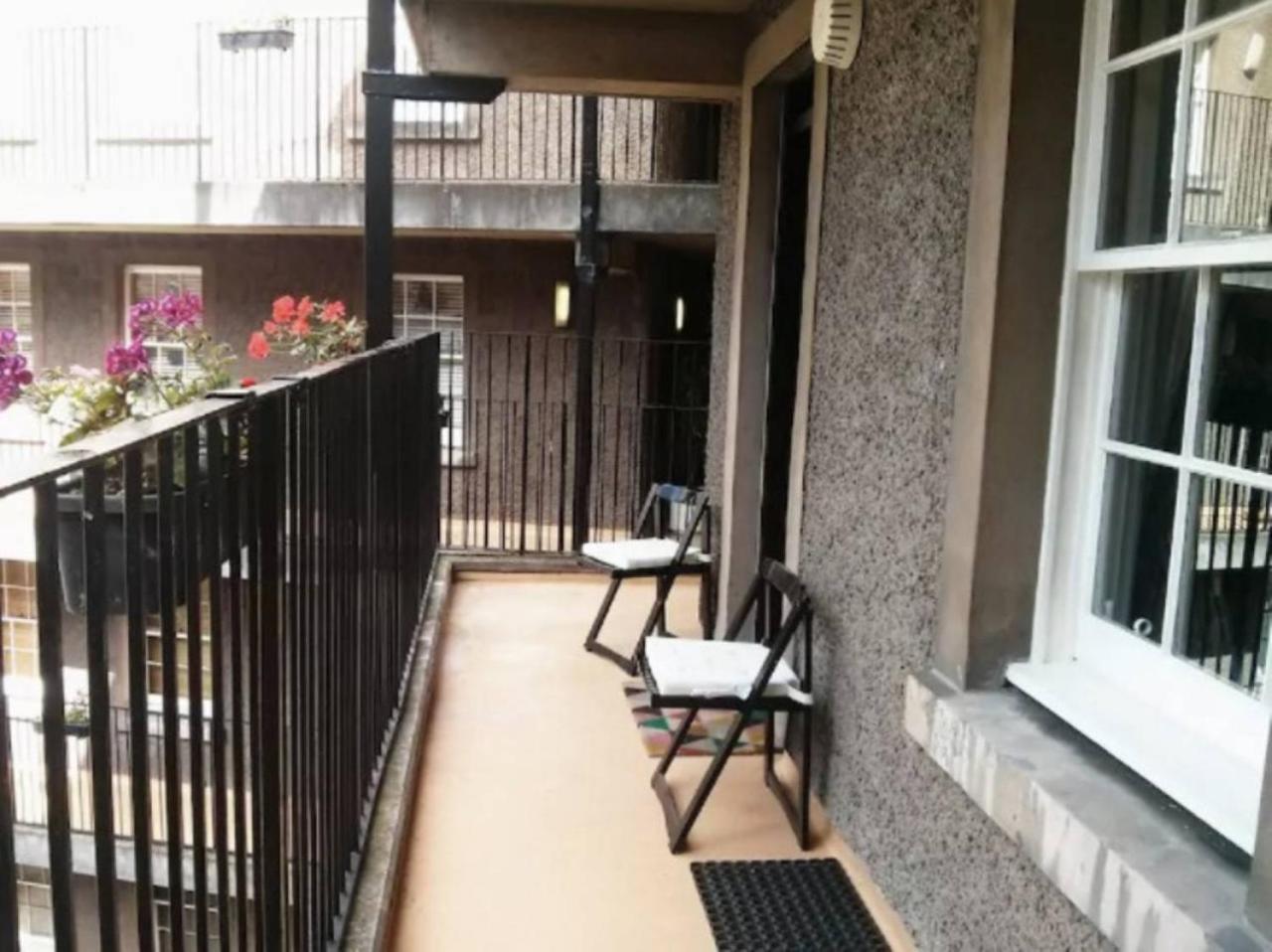 Apartment Joivy Stylish Castle View *