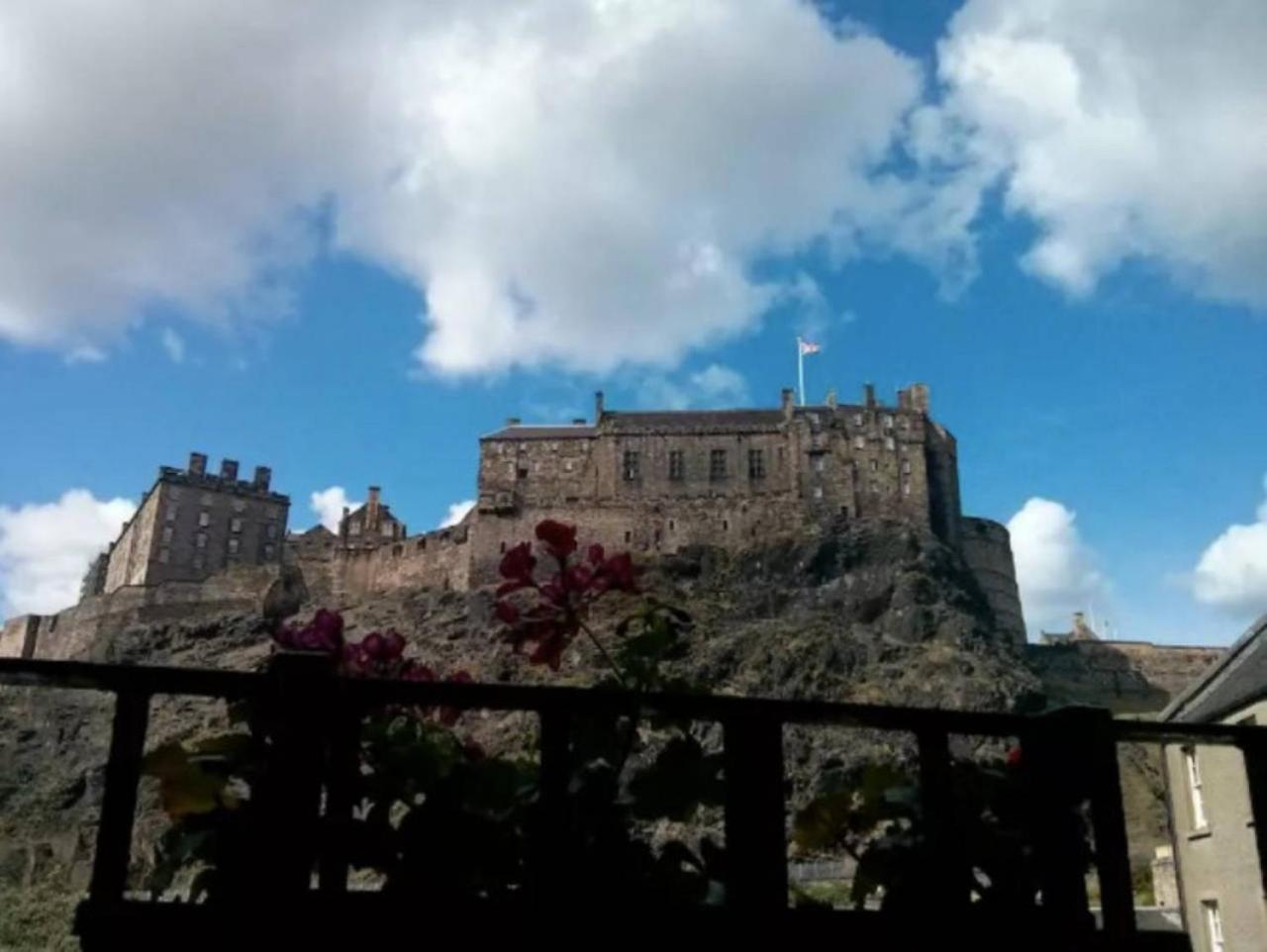 Joivy Stylish Castle View *
