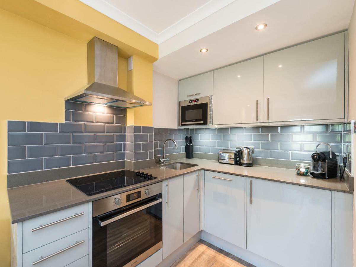 Fountain Court - Grove 4*