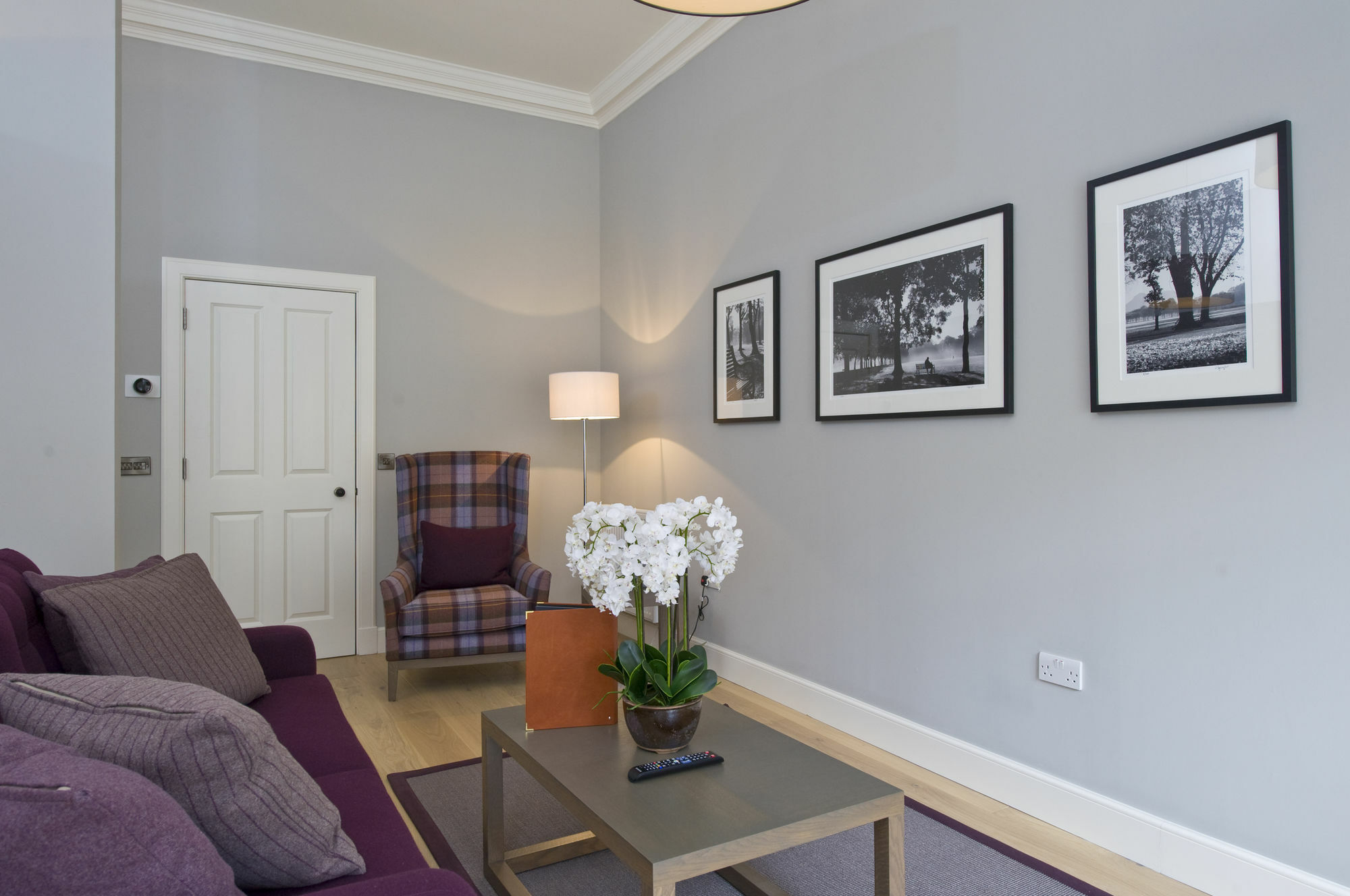 No1 - George Iv Bridge Apartment