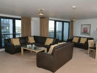 Aparthotel Fountain Court - Eq2