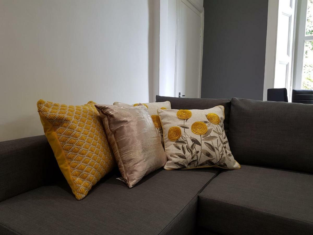 East Mayfield Apartment *