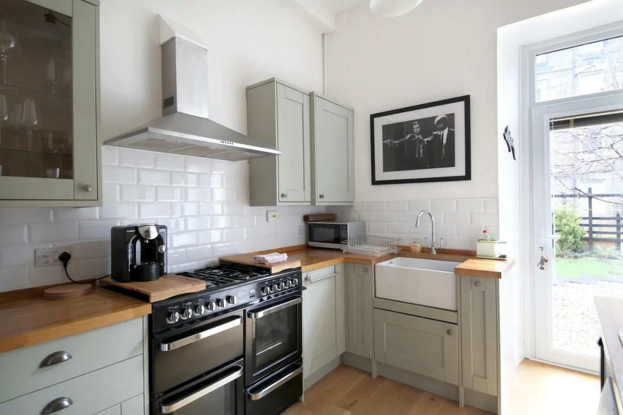 Lochlann's Hame Apartment EDI