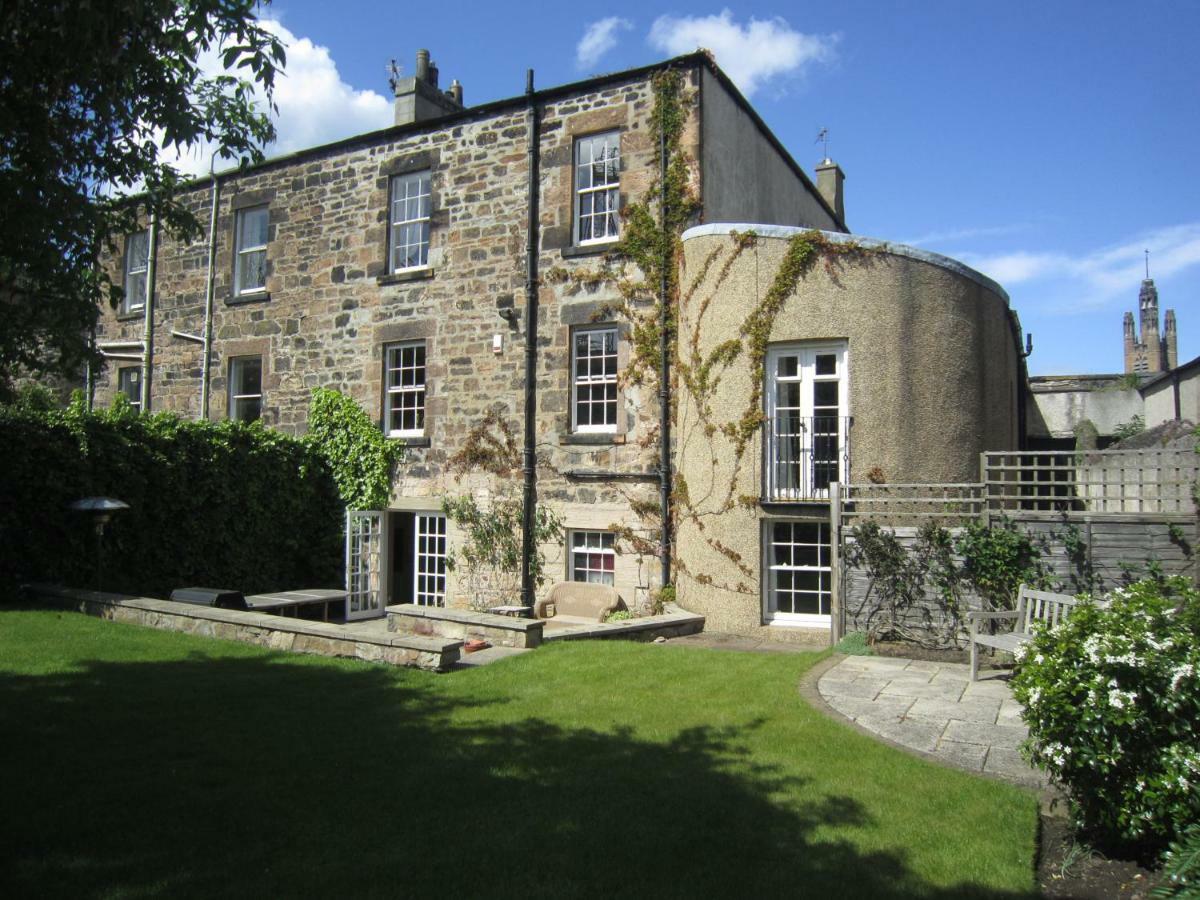 Guest house Georgian 3*