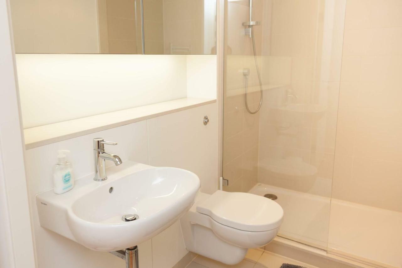Apartment 2 Bed At Quartermile Edinburgh