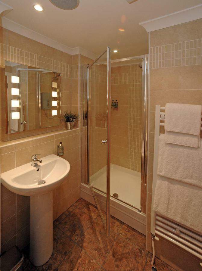 Fountain Court - Grove Aparthotel