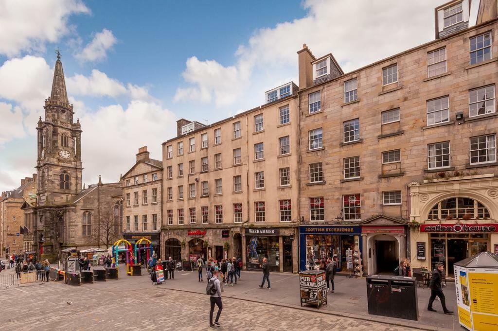 Apartment 3 New Assembly Close - Royal Mile Edinburgh
