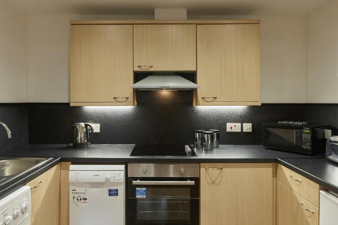 Fountain Court - Grove 4*
