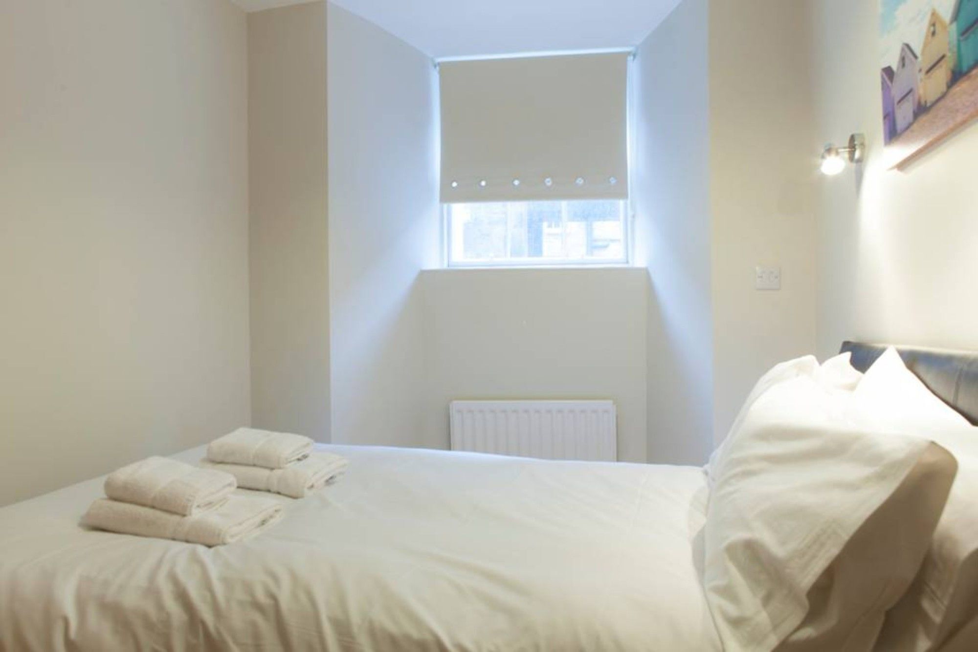 2 Bedroom Flat In West End Sleeps 4
