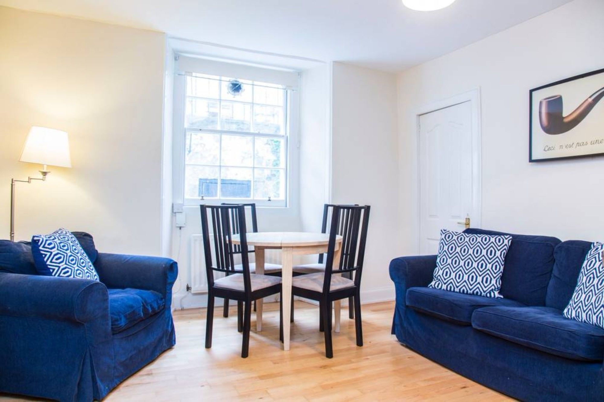 2 Bedroom Flat In West End Sleeps 4 Apartment Edinburgh