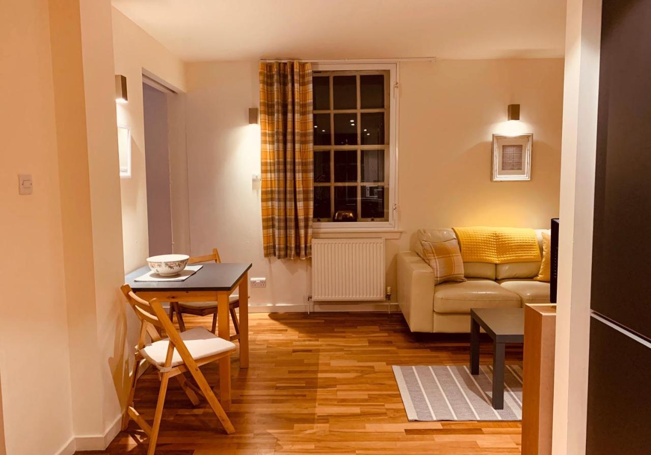 The Cowgatehead Apartment Edinburgh