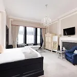 Joivy Contemporary Flat In The New Town