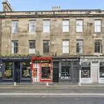 George IV Bridge - Superbly Located 3 Bedroom!