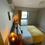 Corinthian Quay Apartment