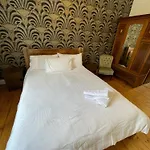 Cockburn Street Apartment