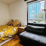 Lovely Duplex Apartment In Edinburgh City Centre