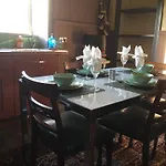 Meadowbank Apartments