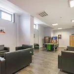 Beaverbank Place - Campus Residence