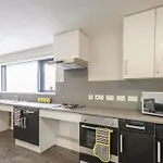 Beaverbank Place - Campus Residence