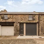 Joivy Trendy 1-Bedroom Main Door House In New Town