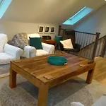 Lowood Cottage