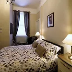 Browns Bed And Breakfast
